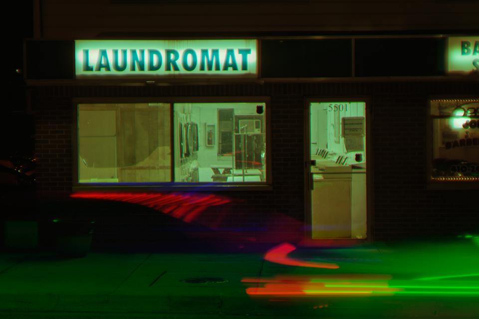 Neon - Laundromat