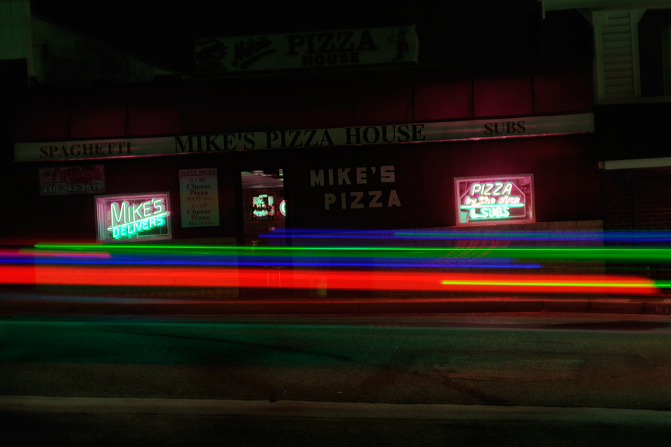 Neon - Mike's